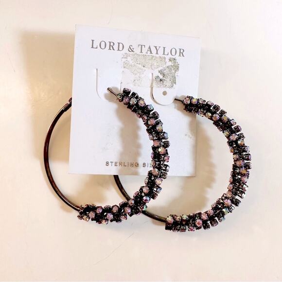 Lord and Taylor Iridescent Purple Pink Hoop Earrings Retro NWT NEW - Picture 3 of 7